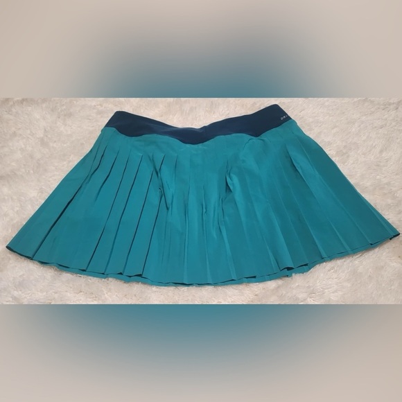 Nike Victory Dri-Fit Pleated Green/ Blue Skirt Size Large EUC - Picture 6 of 6